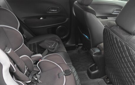 Honda Vezel, 2017 год, 1 880 000 рублей, 11 фотография