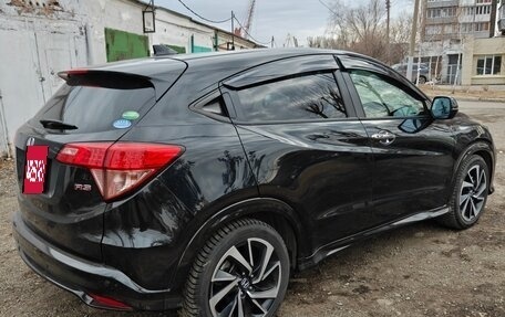 Honda Vezel, 2017 год, 1 880 000 рублей, 6 фотография