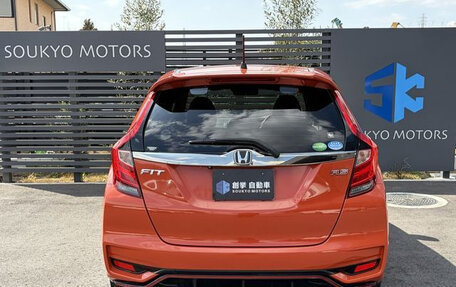 Honda Fit III, 2017 год, 1 250 035 рублей, 2 фотография