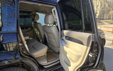 Toyota Land Cruiser Prado 120 рестайлинг, 2007 год, 2 300 000 рублей, 11 фотография