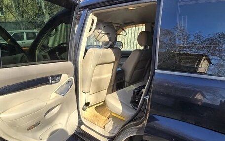 Toyota Land Cruiser Prado 120 рестайлинг, 2007 год, 2 300 000 рублей, 9 фотография