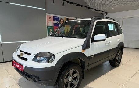 Chevrolet Niva I рестайлинг, 2017 год, 599 000 рублей, 1 фотография