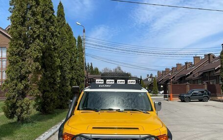 Toyota FJ Cruiser, 2006 год, 3 000 000 рублей, 5 фотография