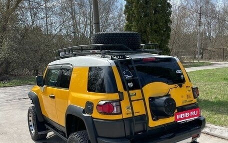 Toyota FJ Cruiser, 2006 год, 3 000 000 рублей, 9 фотография