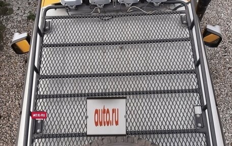 Toyota FJ Cruiser, 2006 год, 3 000 000 рублей, 13 фотография