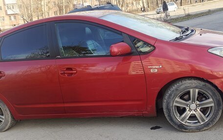 Toyota Prius, 2006 год, 510 000 рублей, 7 фотография
