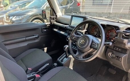 Suzuki Jimny, 2022 год, 1 764 000 рублей, 9 фотография