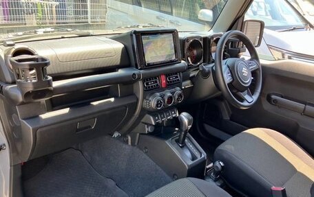 Suzuki Jimny, 2022 год, 1 764 000 рублей, 19 фотография