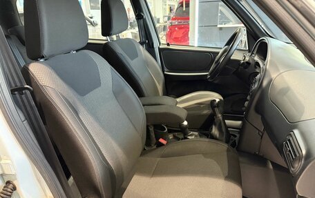 Chevrolet Niva I рестайлинг, 2017 год, 599 000 рублей, 16 фотография