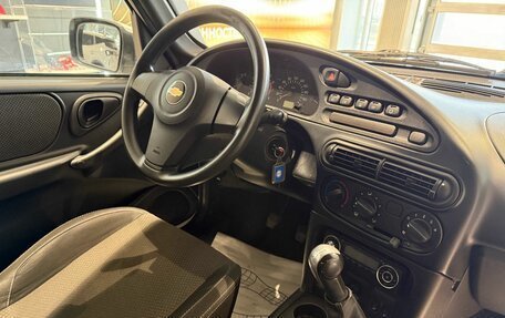 Chevrolet Niva I рестайлинг, 2017 год, 599 000 рублей, 17 фотография