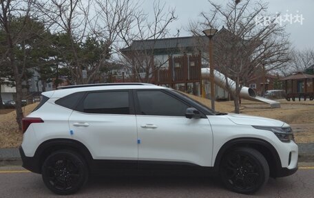 KIA Seltos I, 2023 год, 2 300 000 рублей, 6 фотография