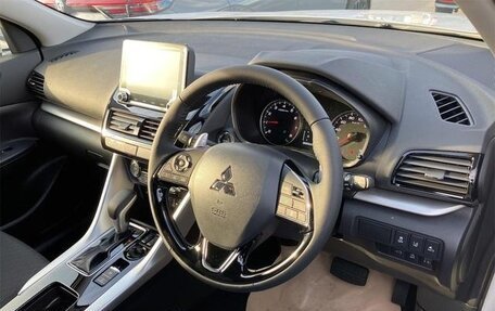 Mitsubishi Eclipse Cross, 2023 год, 1 768 000 рублей, 10 фотография