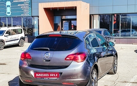 Opel Astra J, 2011 год, 596 195 рублей, 7 фотография