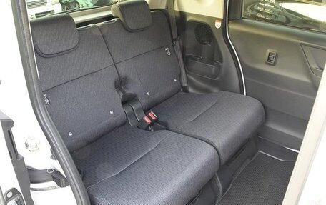 Daihatsu Move, 2025 год, 790 000 рублей, 28 фотография