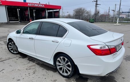 Honda Accord IX рестайлинг, 2013 год, 1 600 000 рублей, 4 фотография