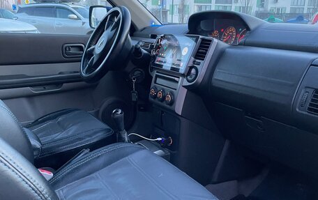 Nissan X-Trail, 2005 год, 650 000 рублей, 7 фотография