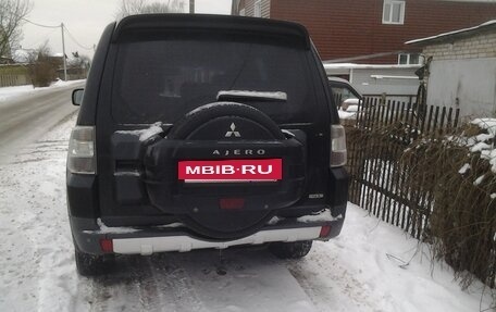 Mitsubishi Pajero IV, 2008 год, 1 400 000 рублей, 2 фотография