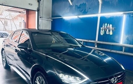 Hyundai Sonata VIII, 2020 год, 2 550 000 рублей, 2 фотография