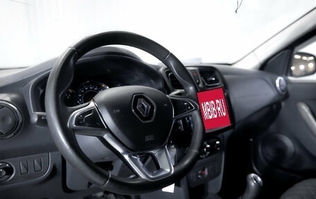 Renault Sandero II рестайлинг, 2018 год, 999 000 рублей, 13 фотография