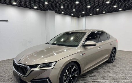 Skoda Octavia IV, 2022 год, 1 765 000 рублей, 2 фотография