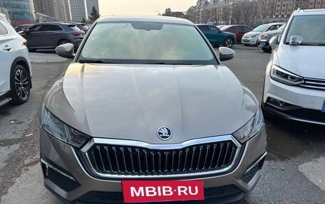 Skoda Octavia IV, 2022 год, 1 765 000 рублей, 15 фотография