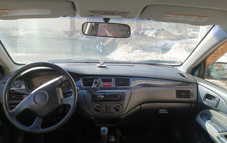 Mitsubishi Lancer IX, 2004 год, 370 000 рублей, 10 фотография