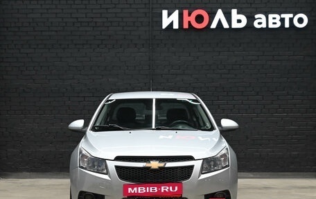 Chevrolet Cruze II, 2010 год, 700 000 рублей, 2 фотография