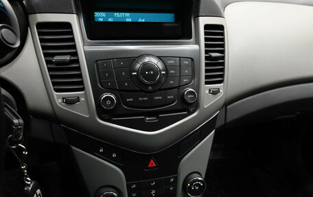 Chevrolet Cruze II, 2010 год, 700 000 рублей, 13 фотография