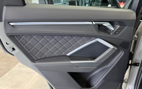 Audi Q3, 2025 год, 4 750 000 рублей, 28 фотография