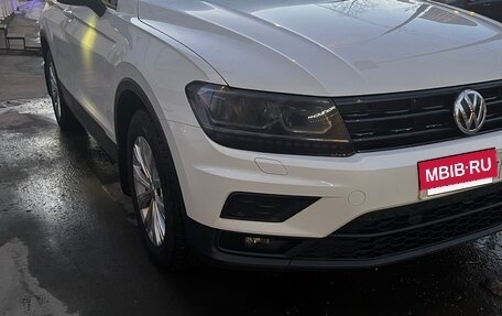 Volkswagen Tiguan II, 2020 год, 2 650 000 рублей, 5 фотография