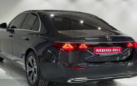 Mercedes-Benz E-Класс, 2025 год, 6 939 190 рублей, 3 фотография