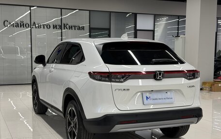 Honda Vezel, 2023 год, 2 335 900 рублей, 4 фотография