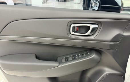 Honda Vezel, 2023 год, 2 335 900 рублей, 16 фотография