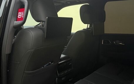 Toyota Land Cruiser, 2024 год, 12 300 000 рублей, 6 фотография