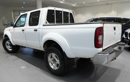 Nissan NP300, 2012 год, 859 000 рублей, 5 фотография