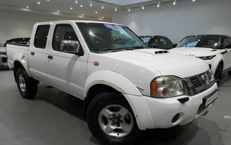 Nissan NP300, 2012 год, 859 000 рублей, 2 фотография