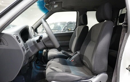 Nissan NP300, 2012 год, 859 000 рублей, 7 фотография