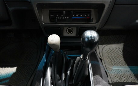 Nissan NP300, 2012 год, 859 000 рублей, 14 фотография