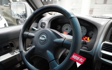 Nissan NP300, 2012 год, 859 000 рублей, 10 фотография
