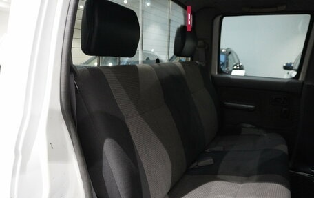 Nissan NP300, 2012 год, 859 000 рублей, 17 фотография