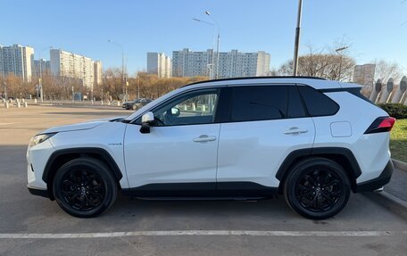 Toyota RAV4, 2023 год, 3 900 000 рублей, 7 фотография