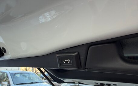 Toyota RAV4, 2023 год, 3 900 000 рублей, 24 фотография