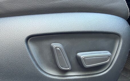 Toyota RAV4, 2023 год, 3 900 000 рублей, 27 фотография