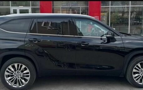 Toyota Highlander, 2025 год, 5 490 000 рублей, 8 фотография