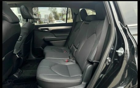 Toyota Highlander, 2025 год, 5 490 000 рублей, 5 фотография