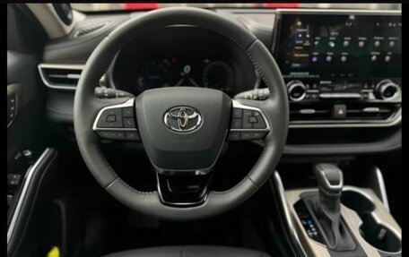 Toyota Highlander, 2025 год, 5 490 000 рублей, 7 фотография