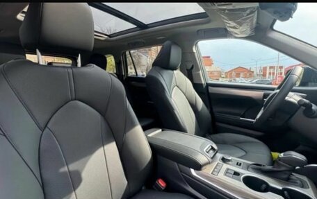 Toyota Highlander, 2025 год, 5 490 000 рублей, 10 фотография