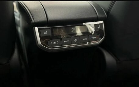 Toyota Highlander, 2025 год, 5 490 000 рублей, 18 фотография