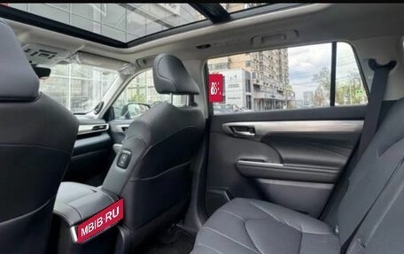 Toyota Highlander, 2025 год, 5 490 000 рублей, 11 фотография