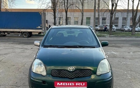 Toyota Yaris I рестайлинг, 2004 год, 340 000 рублей, 1 фотография